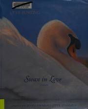 Swan in love /