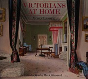 Victorians at home /